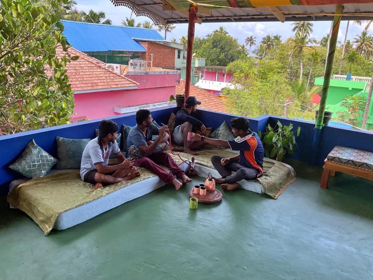Gypsy Walker Hotel Varkala Bagian luar foto